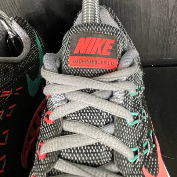 Nike Zoom Structure 18 Women’s size 8 - Picture 3 of 11